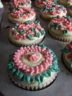 [birthday+cupcake+08.JPG]