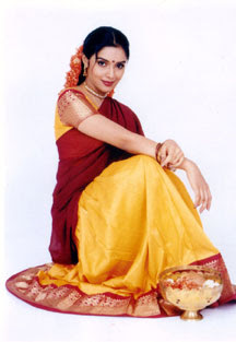 Tamil Telugu Malayalam Actress Asin Thottumkal 
