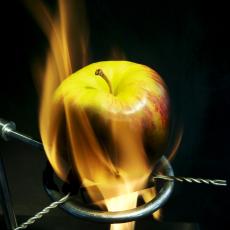 [burning+apple.jpg]
