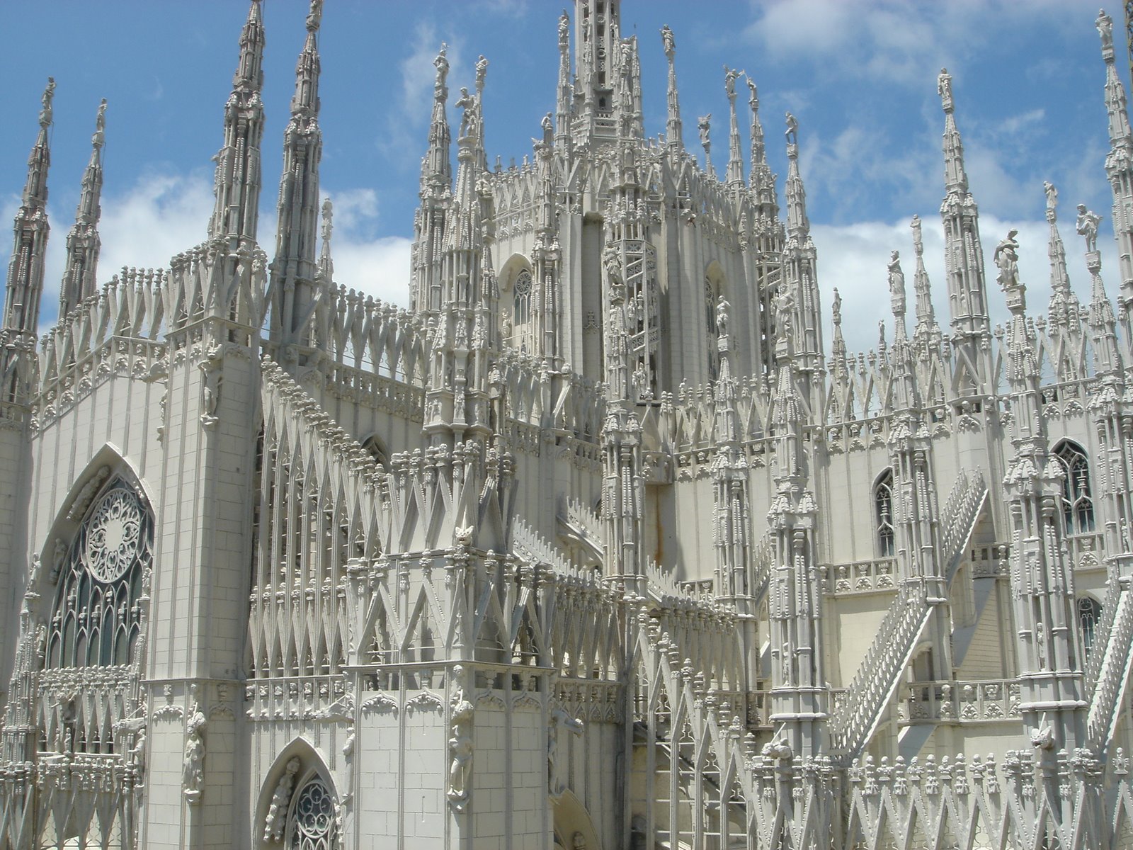 [Milan+Duomo+the+cathedral+3.JPG]