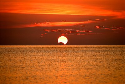 [sunset+on+Long+Island.jpg]