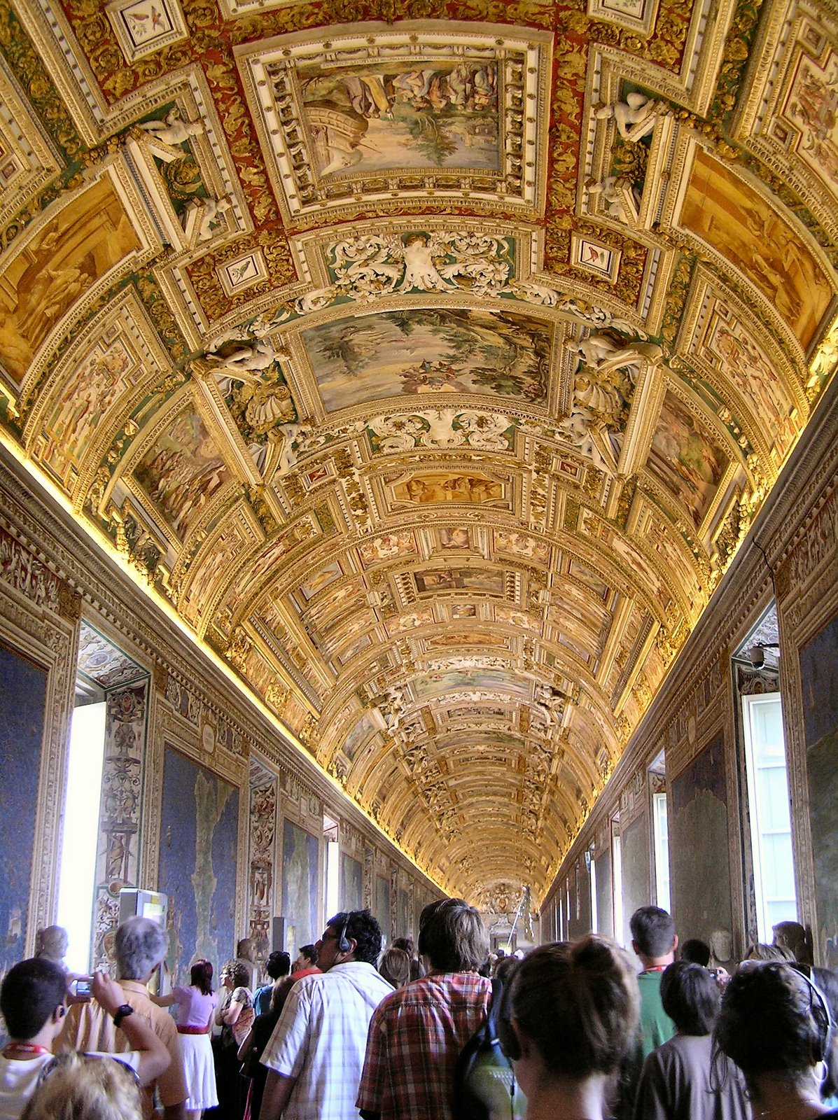 [Ceiling+in+Vatican+Museum+2.jpg]