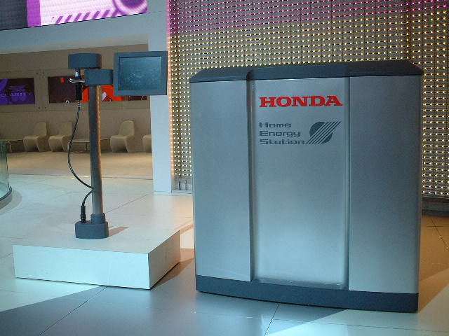 [Honda+elec+2.JPG]