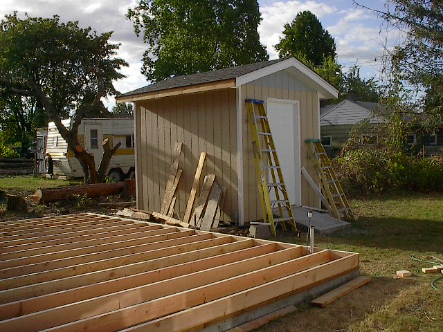 [Storage+shed+deck.JPG]