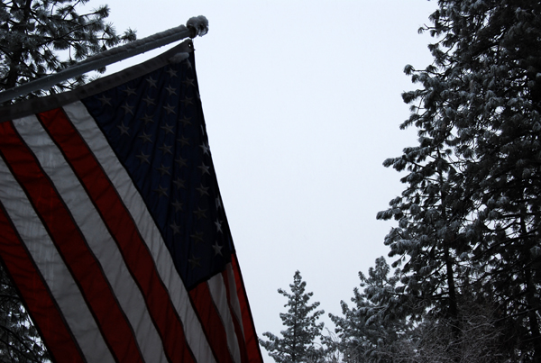 [flag+and+snow.jpg]