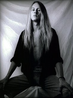 [jerry_cantrell.jpg]