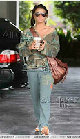 Jessica Simpson heading to a West Hollywood tanning salon