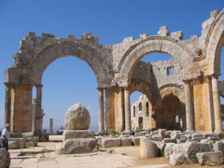 [320px-Column_of_Simeon_Syria.jpg]