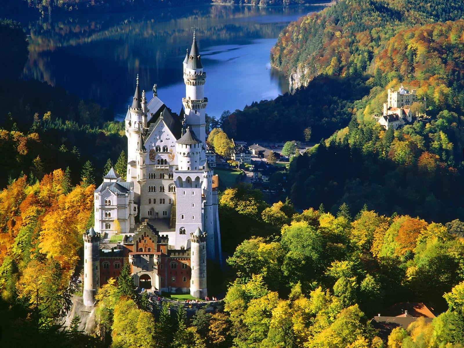 [Neuschwanstein+Castle,+Bavaria,+Germany.jpg]