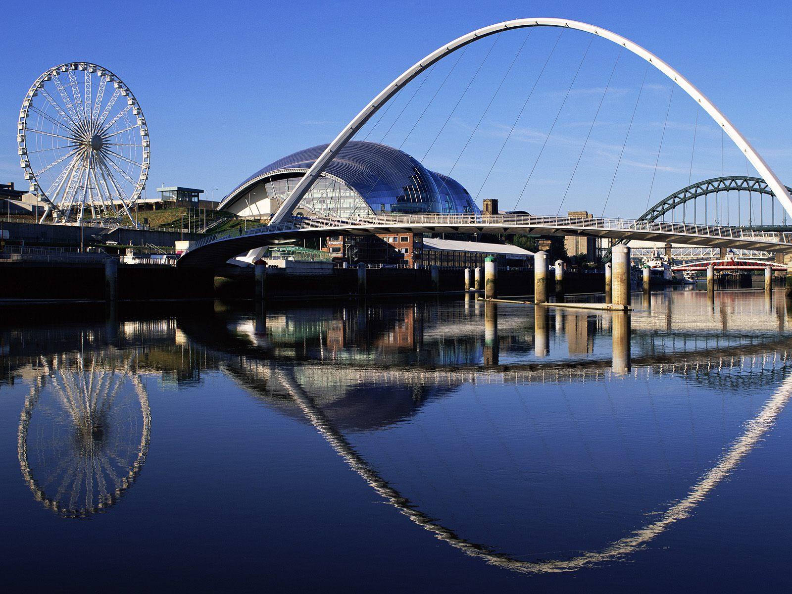 [Gateshead+Millennium+Bridge,+England.jpg]