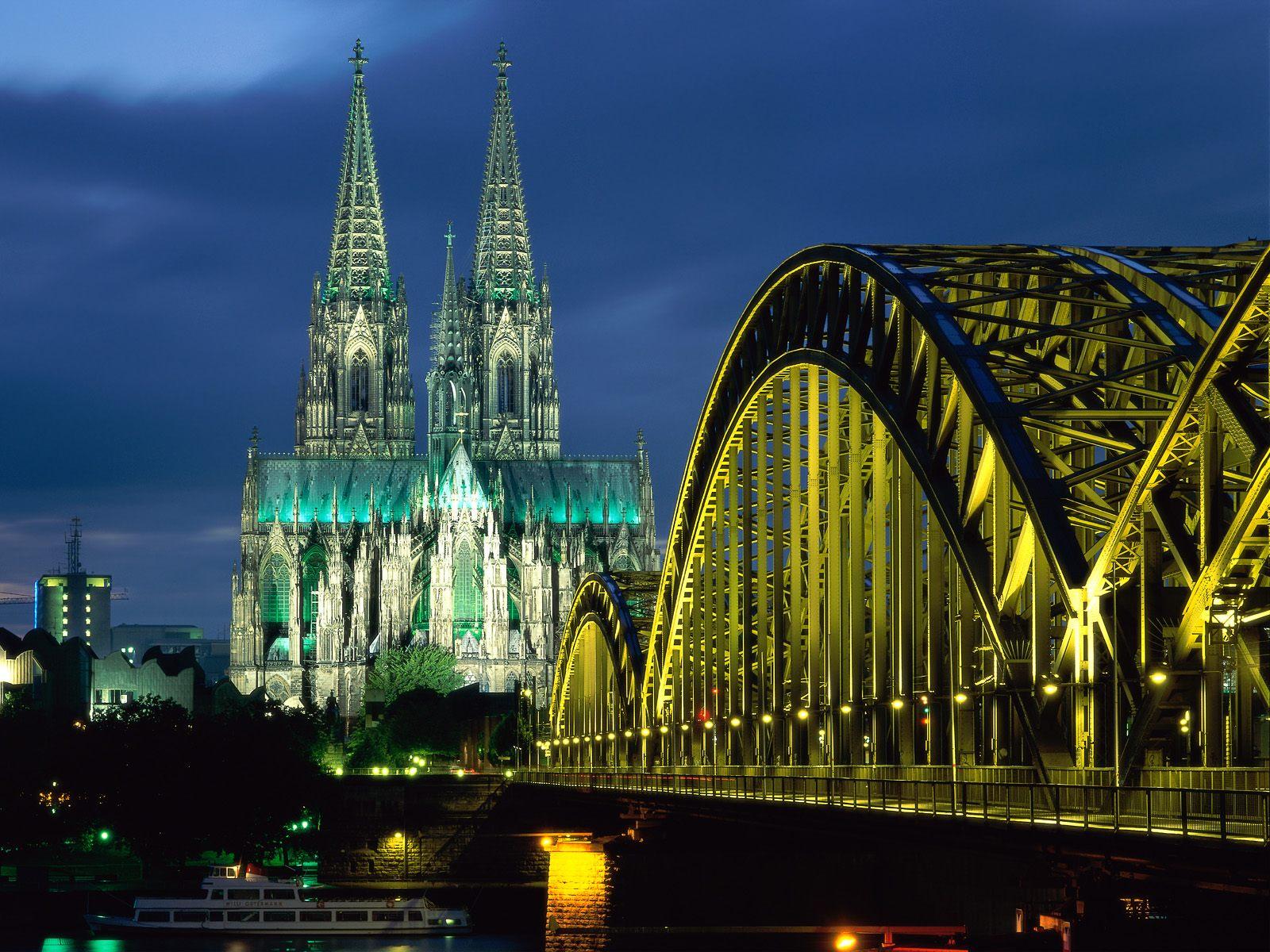 [Cologne+Cathedral+and+Hohenzollern+Bridge,+Cologne,+Germany.jpg]