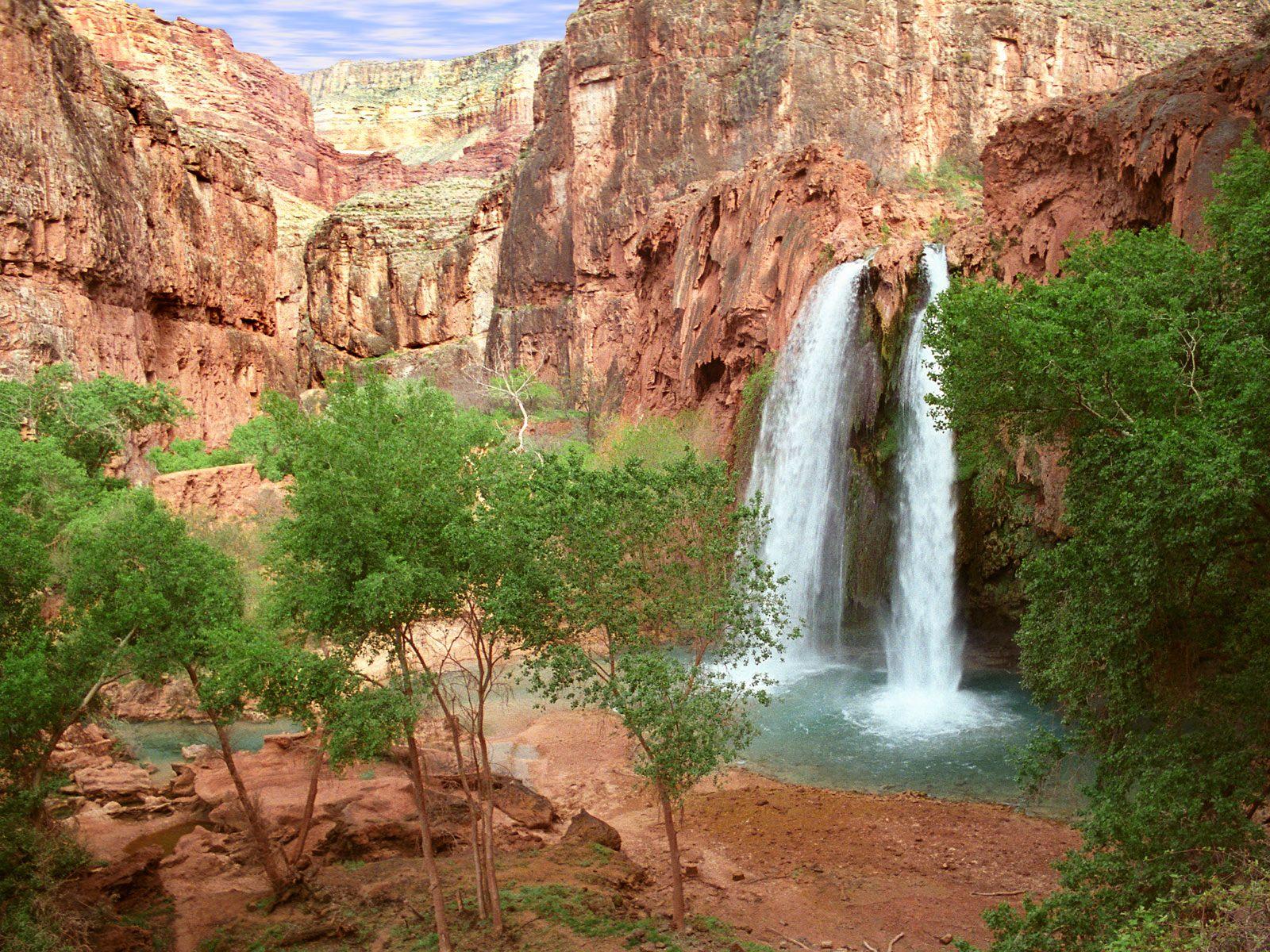 [Dreamland,+Havasu+Falls,+Grand+Canyon,+Arizona.jpg]