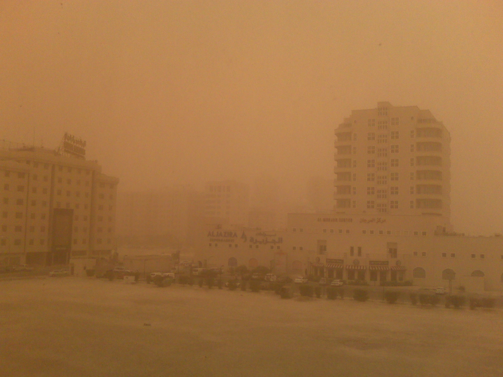 [sandstorm.jpg]