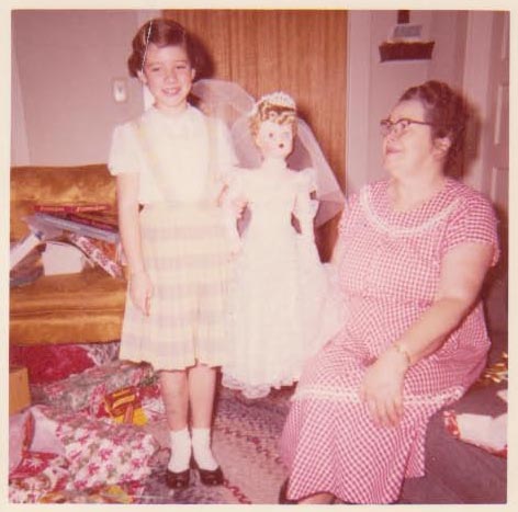 [Kathy+&+Alice+Christmas+Doll.jpg]