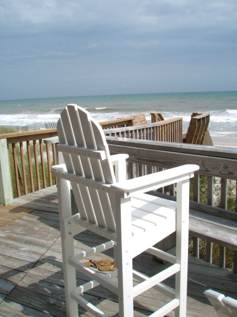 [beach+chair.jpg]