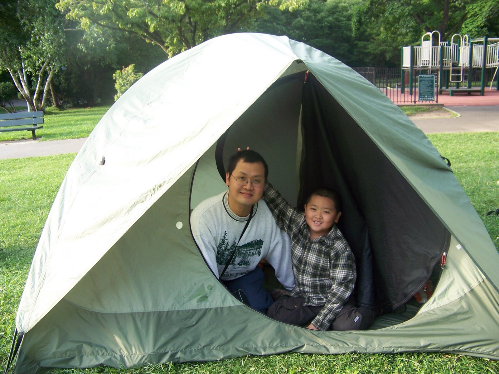 [camping2007.JPG]
