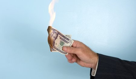[Image+=+burn+money.jpg]
