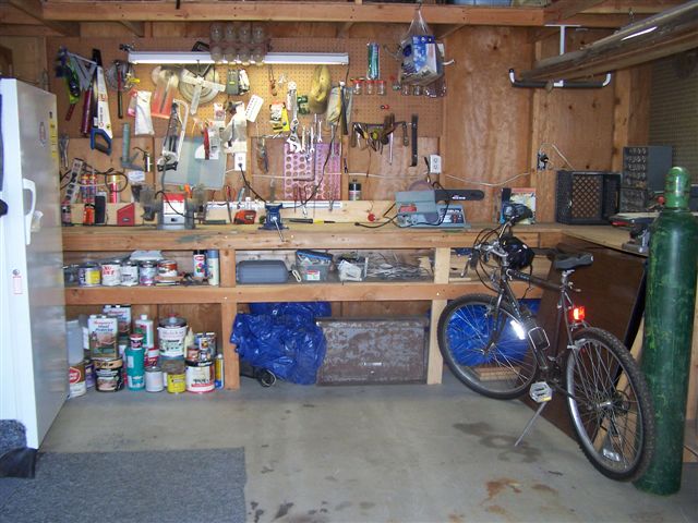 [garage+cleaning+day+4+-+DONE+007+(2).jpg]