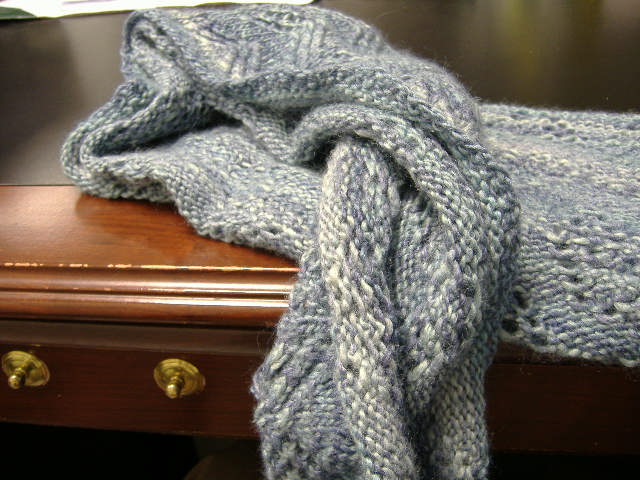 [Steph's+scarf+10.2007+003.jpg]