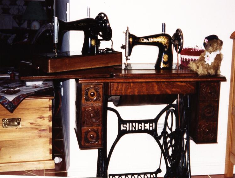 [Sewing+Machines.JPG]