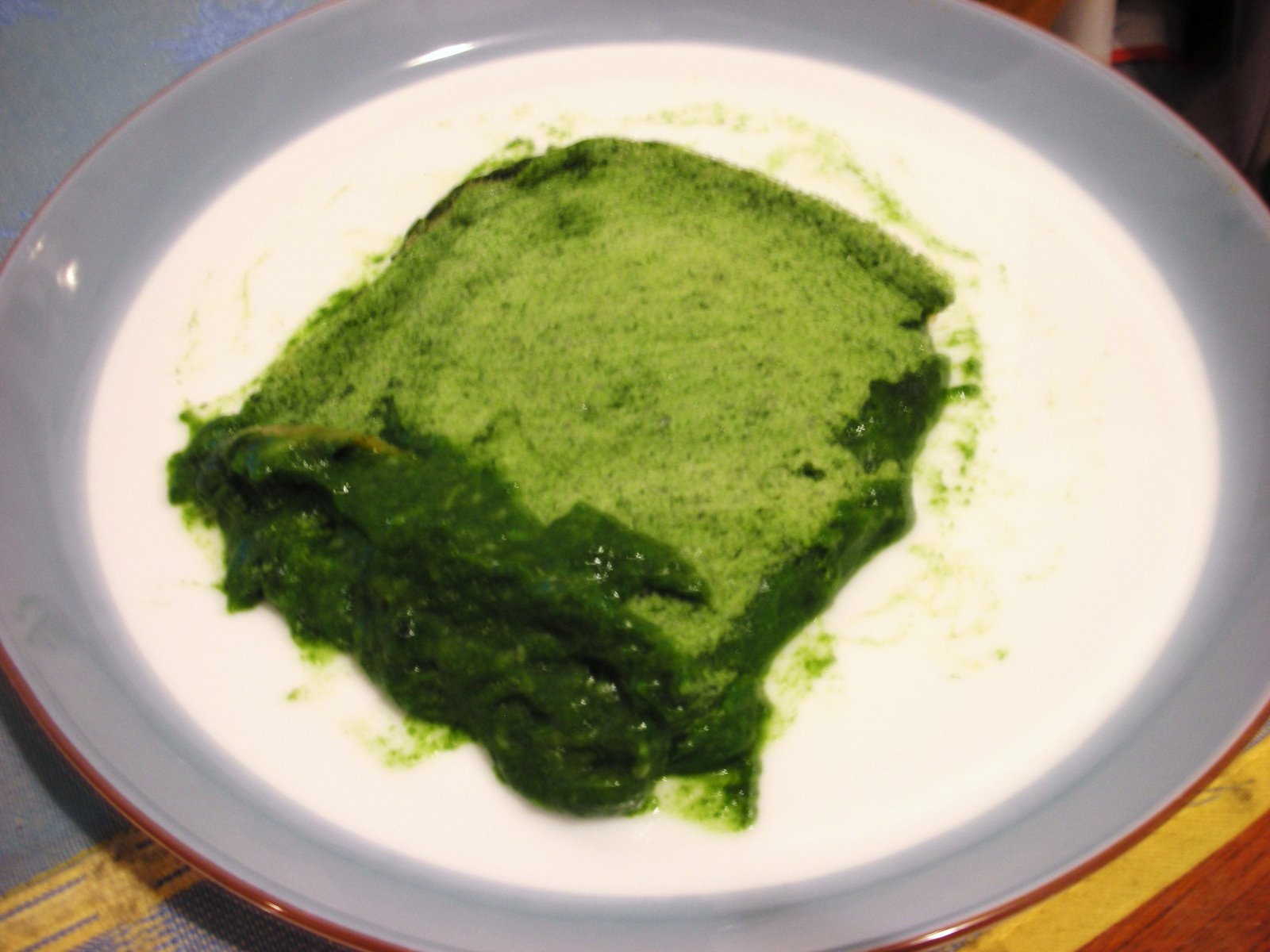 [Spinach+and+Parmesan+Souffle.JPG]