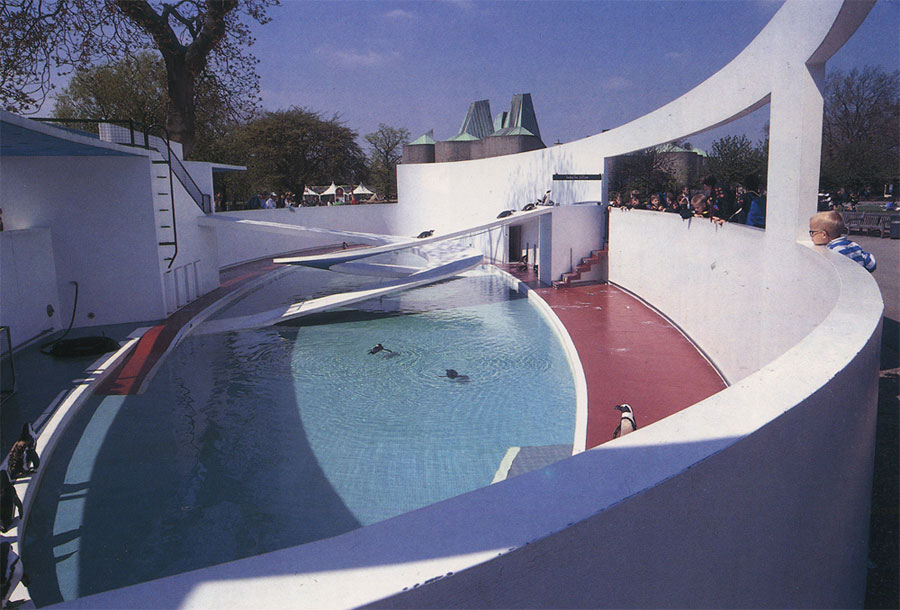 [london-zoo---penguin-pool-1.jpg]