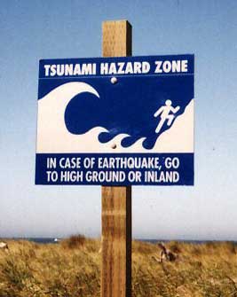 [TsunamiSign.jpg]