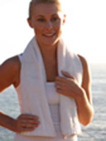 [Elise+smiling+with+towel.jpg]