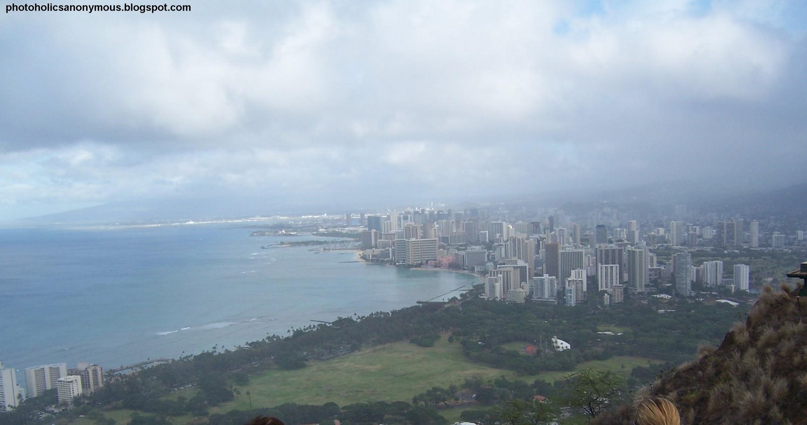 [Hawaiin+Skyline.jpg]