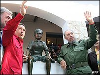 [Fidel+Chavez+Che+niño.bmp]