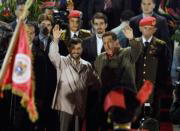 [Chavez+y+Irán.jpg]