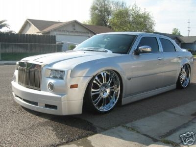 [2005-Chrysler-300C-Custom-Rolls-Royce-Coversion-No-Sale-at-$25,101-A-640.jpeg]