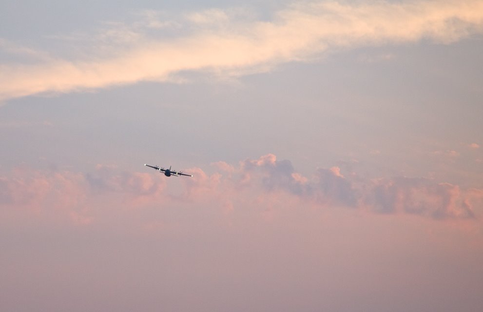 [airplane_clouds.jpg]