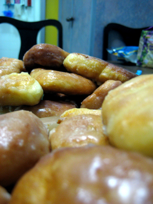 [donuts3.jpg]