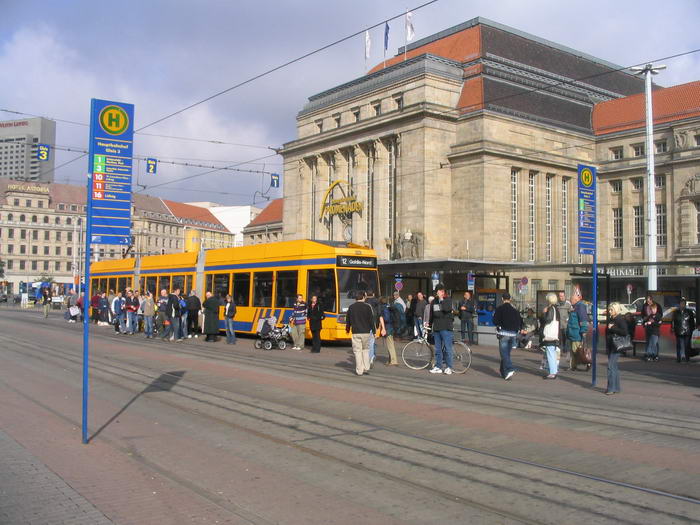 [Leipzig_Hauptbahnhof.jpg]