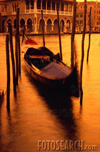 [gondola-at-sunset-venice-italy-~-89136.jpg]