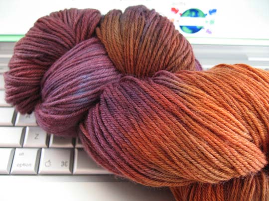 [blog+purple+&+orange+yarn.jpg]