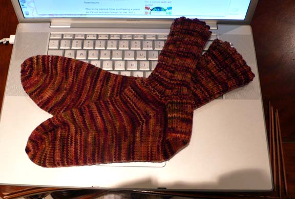 [blog+finished+socks+2.jpg]