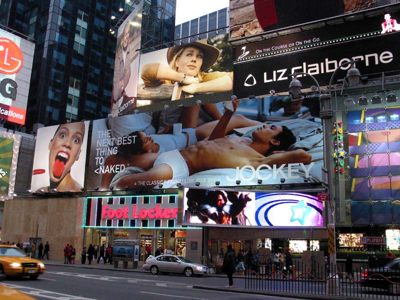 [New+York+Times+Square+sexy+bodies+jockey.jpg]