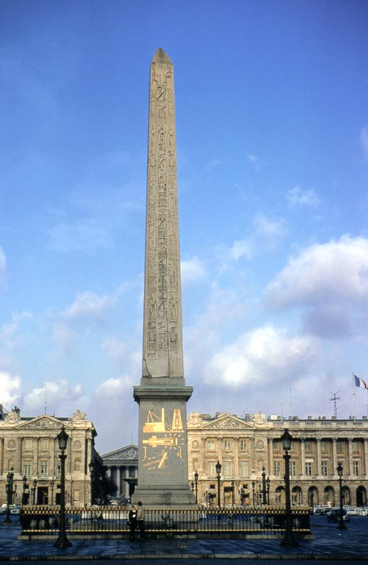 [Obelisque_Luxor_56k.jpg]