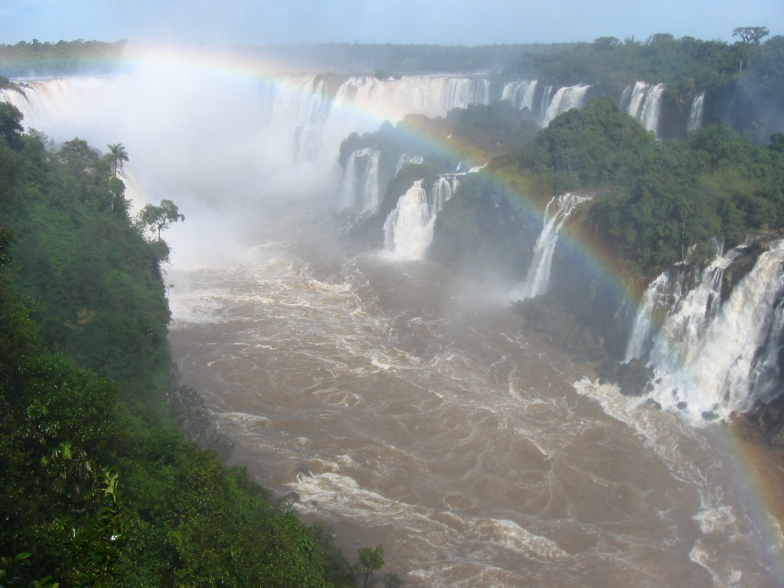 [May+2007+Iguazu+Falls+034.JPG]