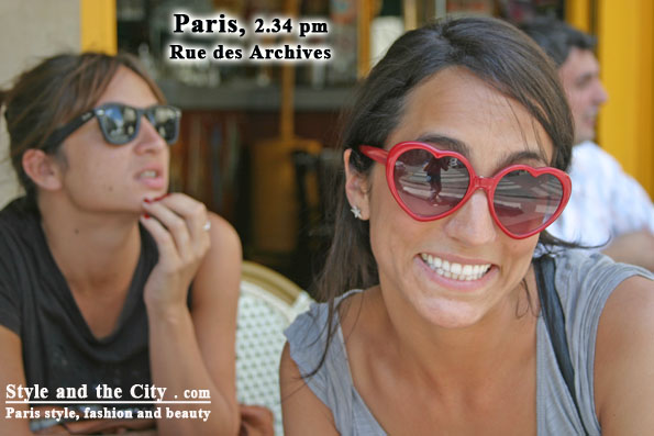 [img_0022-paris-streetstyle-le-marais-sunglasses.jpg]