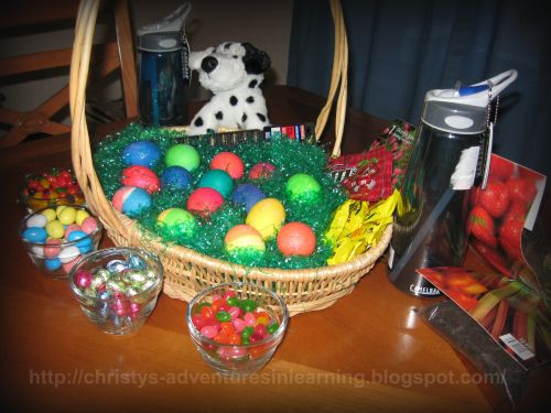 [Easter+Basket.jpg]