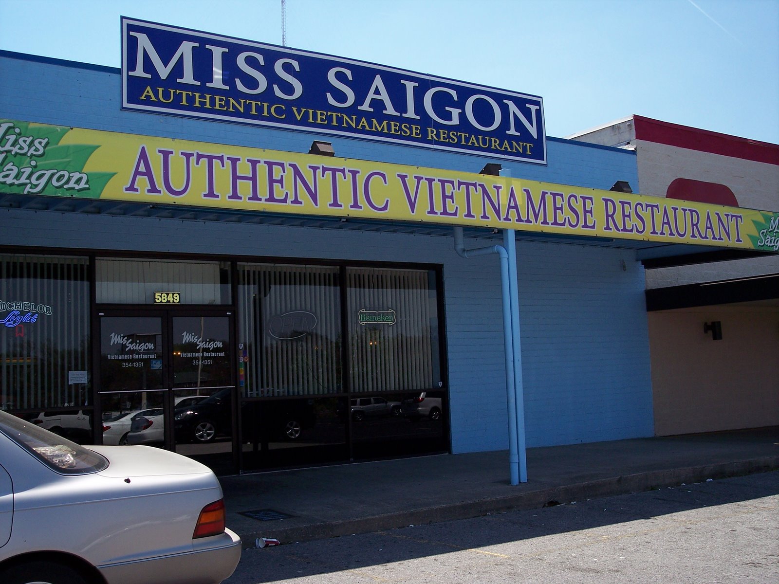 [Miss+Saigon+005.jpg]