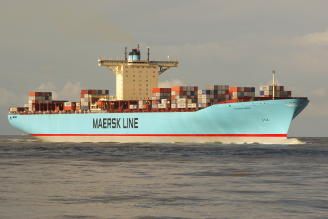 [Eleonora+Maersk+(2).JPG]