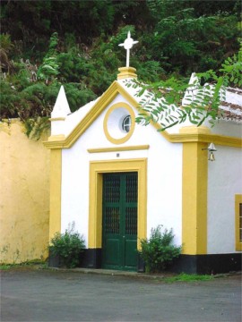 [Monte Brasil igreja de Santo antonio 2.jpg]