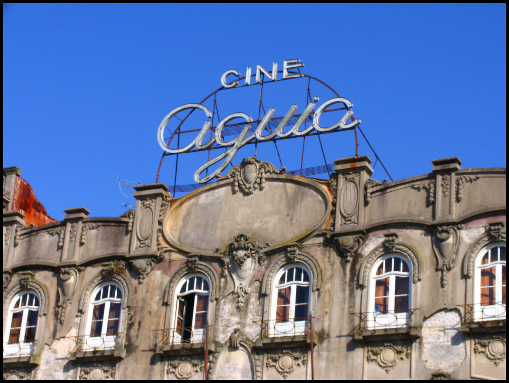 [Cine+Aguia-Porto.jpg]