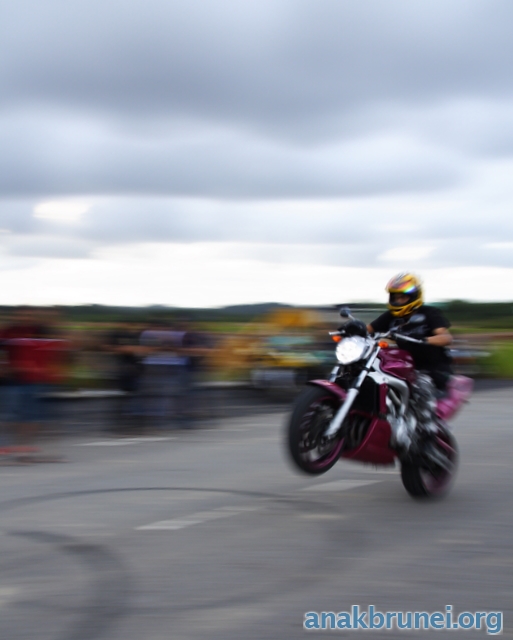 [Stunt+Rider+030.JPG]