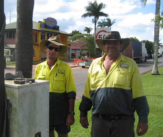 [Atherton-Council-workers.jpg]