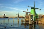 [holland+windmills.jpg]